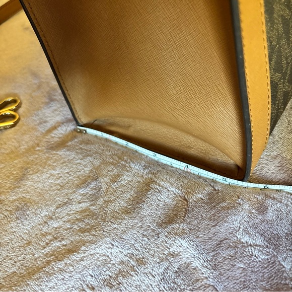 MICHAEL  Michael Kors Dillon satchel - Picture 12 of 16